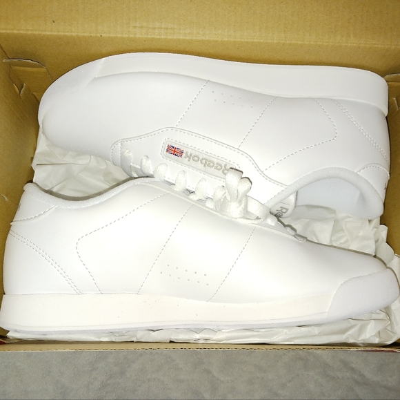NWT! REEBOK Classics Sz 7 - Picture 8 of 10